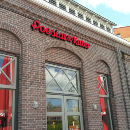 VerlichteGevelreclame_Poesiat&Kater_Amsterdam